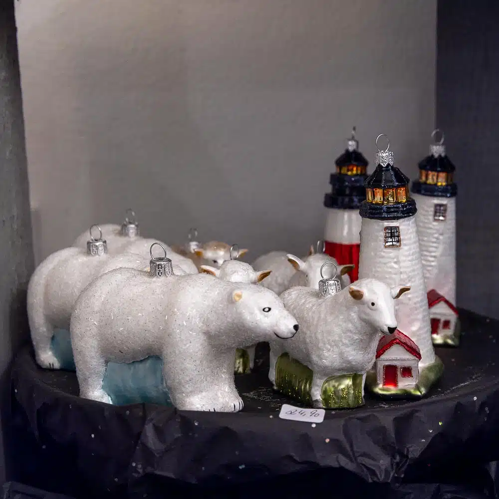 Bären und Leuchttürme aus Keramik